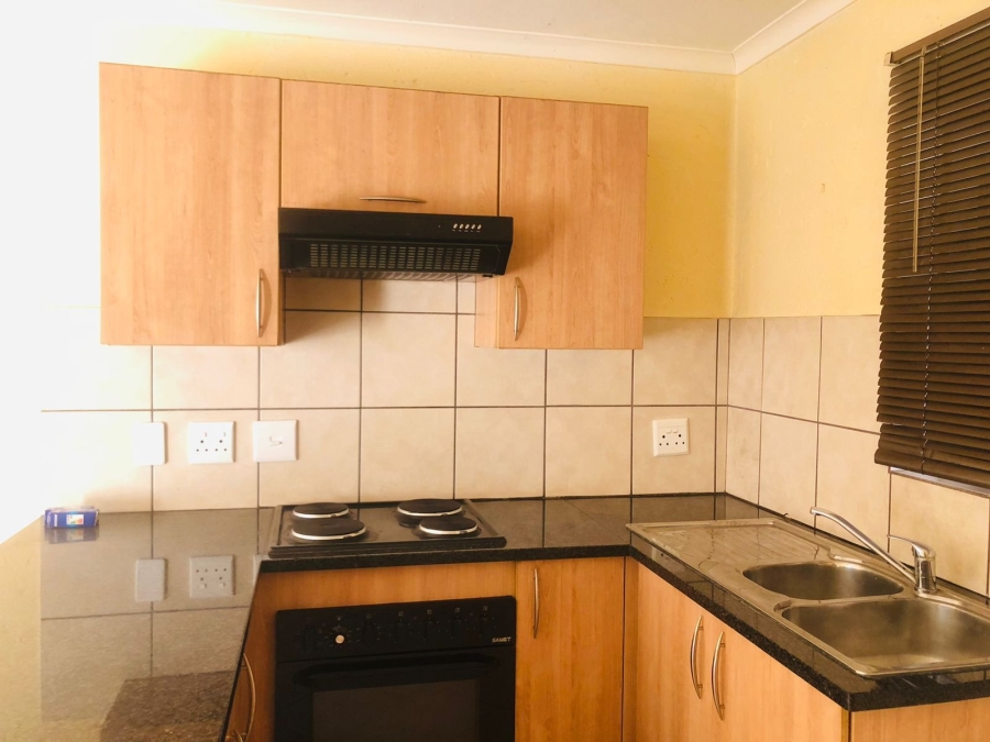 1 Bedroom Property for Sale in Waterval East North West